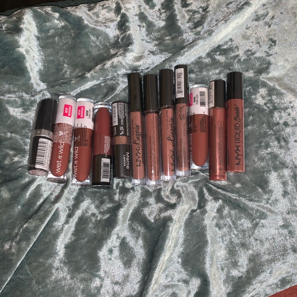 Lip gloss/lipstick